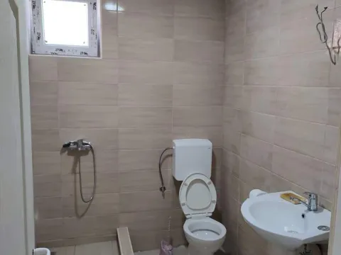 Rent, office space, 400m², Novi Banovci, Stara Pazova - image 7