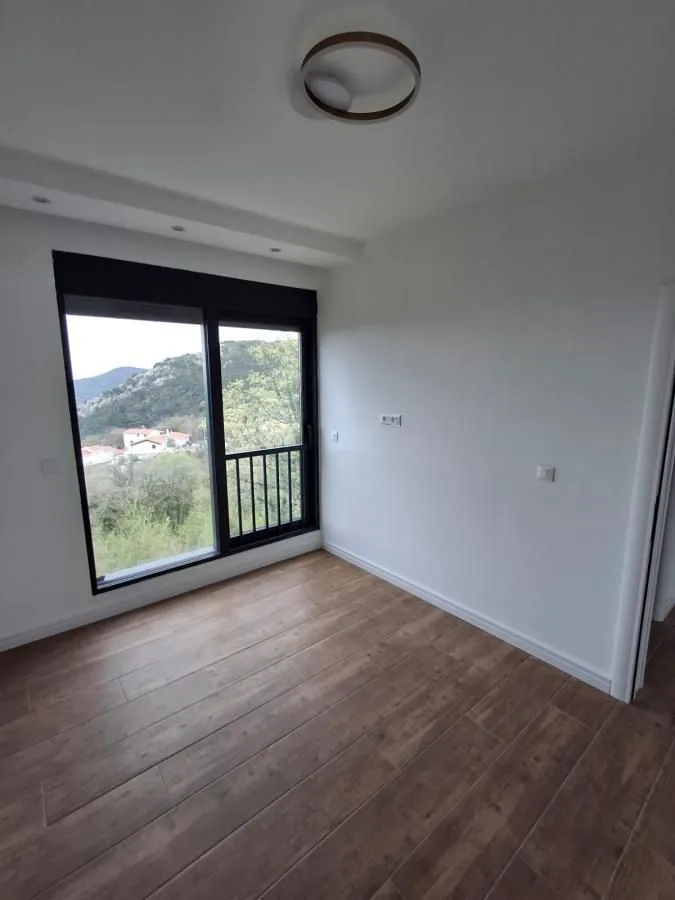 Sale, house, 180m², Maine, Budva
