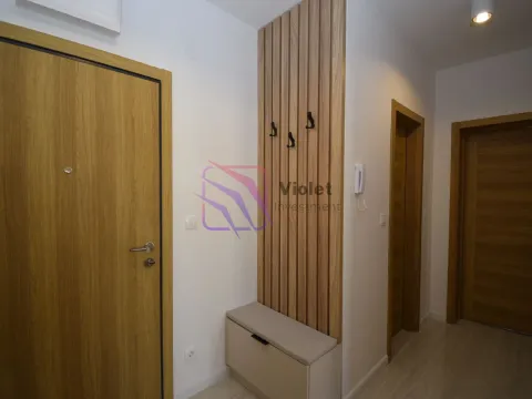 Izdavanje, dvosoban stan, 70m², New City, Podgorica - image 10