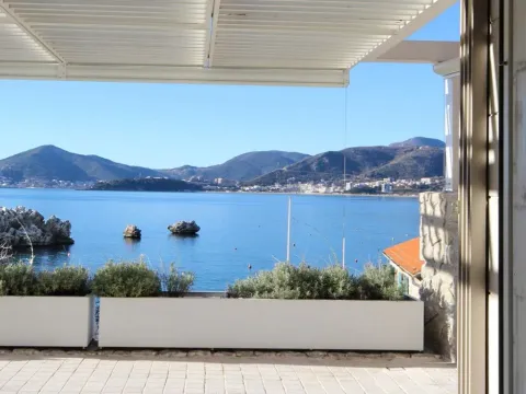 Prodaja, kuća, 321m², Pržno, Budva - image 9