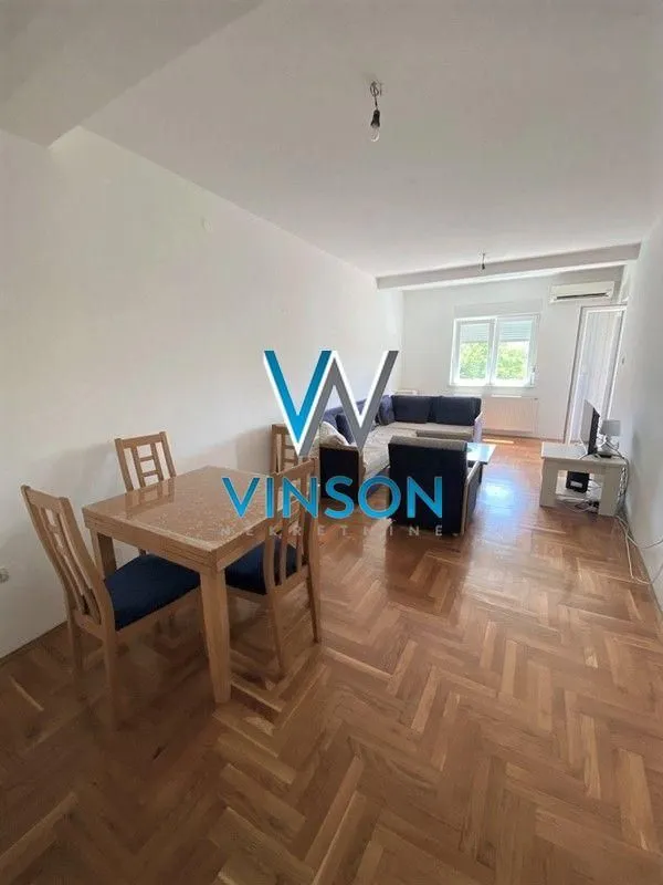 Izdavanje, dvosoban stan, 52m², Bulevar Oslobodjenja, Novi Sad Sve Podlokacije