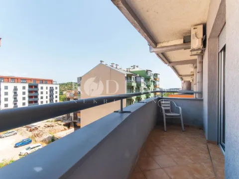 Izdavanje, dvosoban stan, 59m², 1 maj, Podgorica - image 11