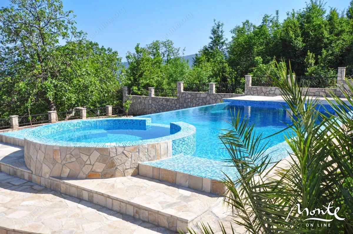 Prodaja, kuća, 260m², Bijela, Herceg Novi