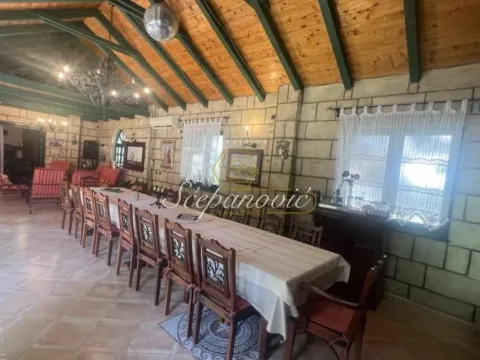 Prodaja, kuća, 202m², Sremska Kamenica, Petrovaradin - image 44