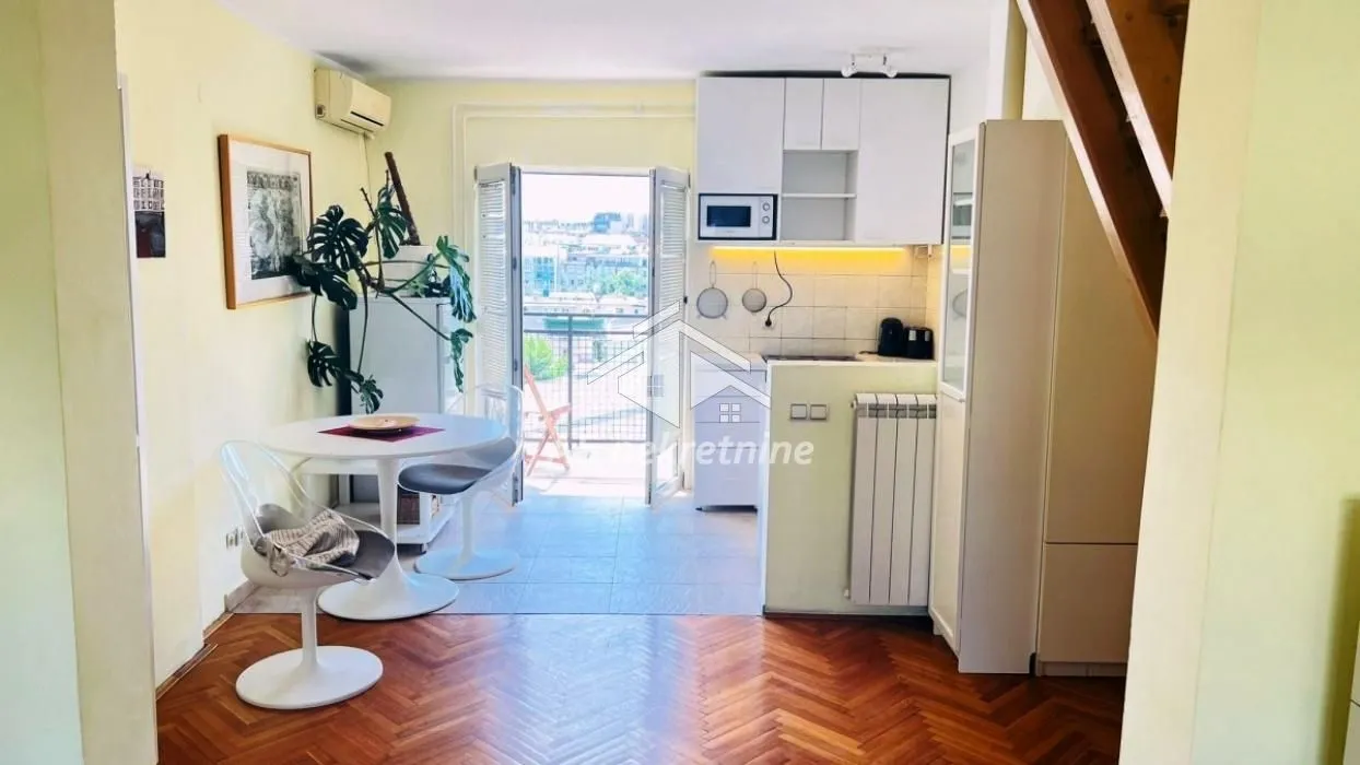 Izdavanje, dvosoban stan, 66m², Slavija, Vračar Sve Podlokacije