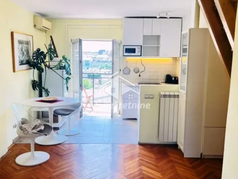 Izdavanje, dvosoban stan, 66m², Slavija, Vračar Sve Podlokacije - image 1