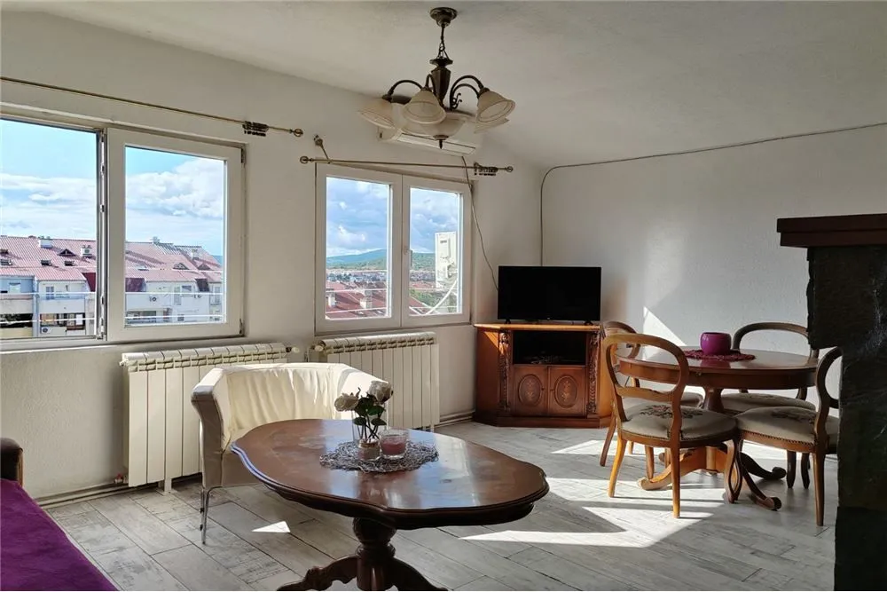 Prodaja, dvosoban stan, 59m², Niš, Srbija