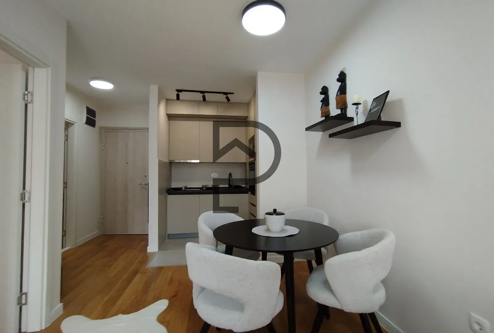 Rent, one bedroom apartment, 40m², Central Point, Podgorica