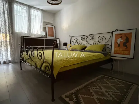 Rent, one bedroom apartment, 60m², Blok 5, Podgorica - image 6