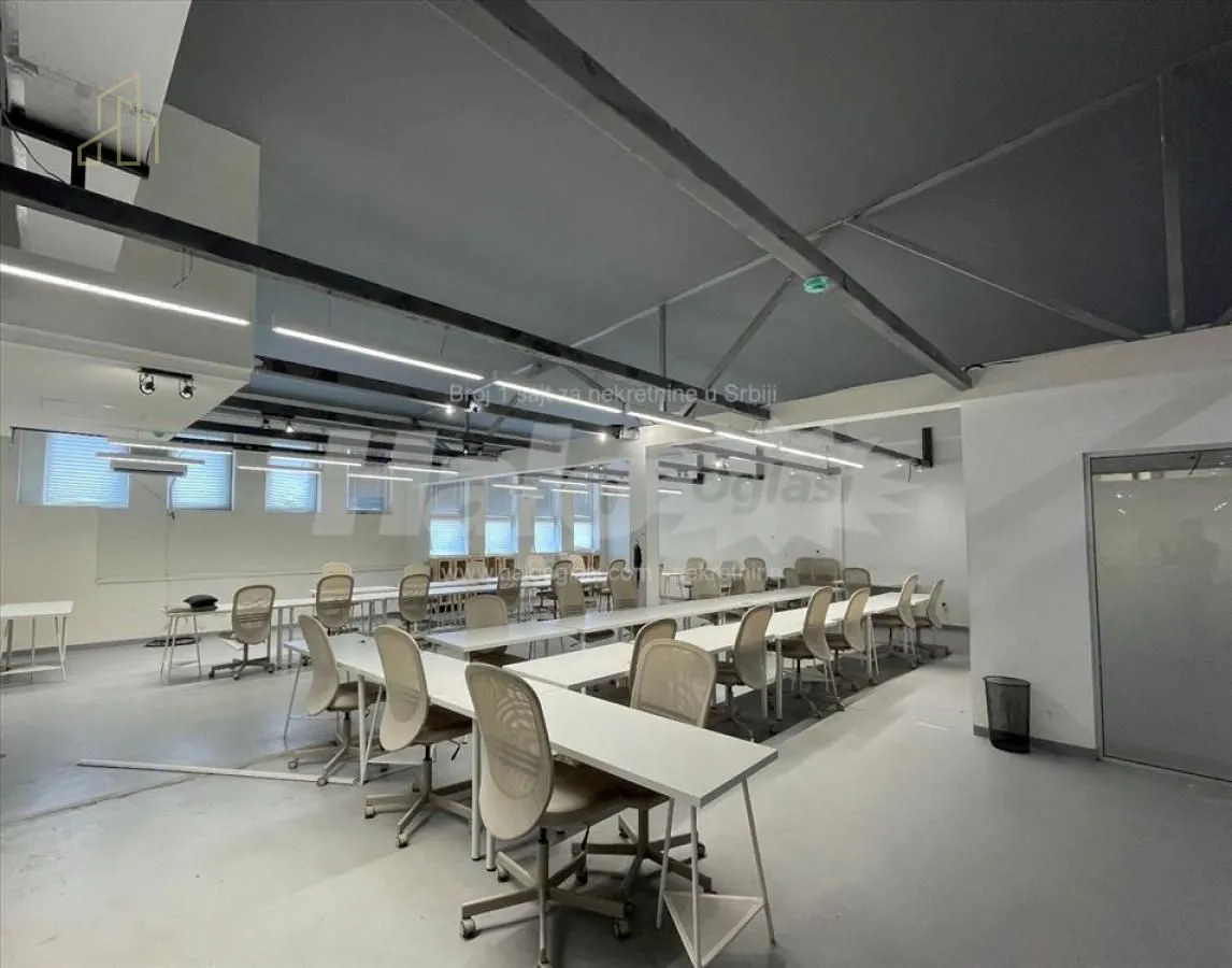Izdavanje, poslovni prostor, 2000m², Voždovac Sve Podlokacije, Beograd