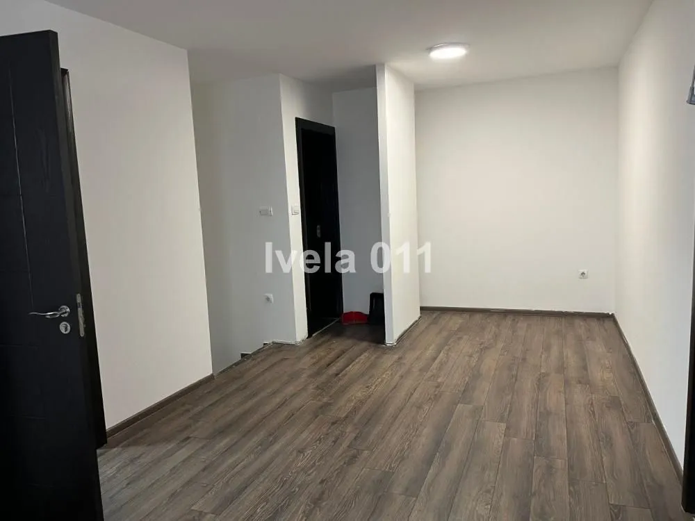 Rent, office space, 146m², Đeram Pijaca, Beograd