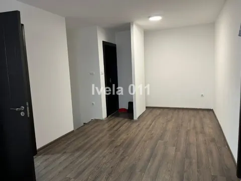 Rent, office space, 146m², Đeram Pijaca, Beograd - image 3