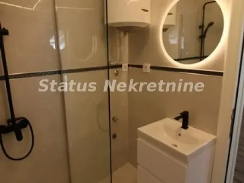 Prodaja, garsonjera, 22m², Centar, Novi Sad - image 9