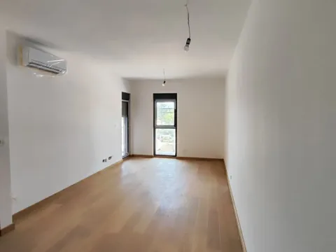 Rent, one bedroom apartment, 47m², City Kvart, Podgorica - image 5