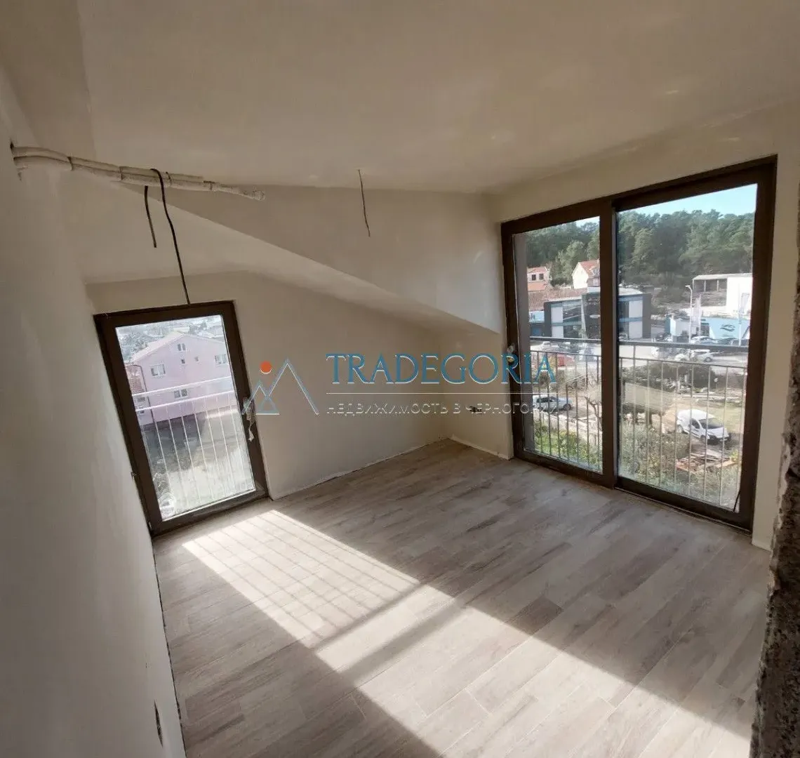 Prodaja, jednosoban stan, 62m², Tivat, Crna Gora