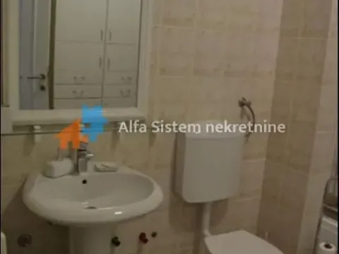 Rent, four bedroom apartment, 135m², Savski Venac, Beograd - image 14