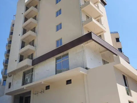 Sale, house, 40m², Bečići, Budva - image 11