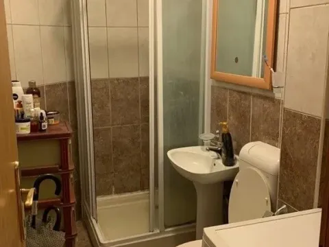 Izdavanje, jednosoban stan, 45m², Centar, Podgorica - image 3