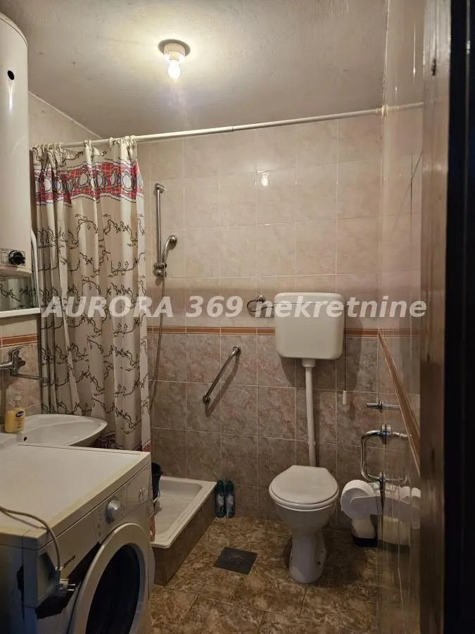 Prodaja, kuća, 95m², Veternik, Novi Sad Sve Podlokacije
