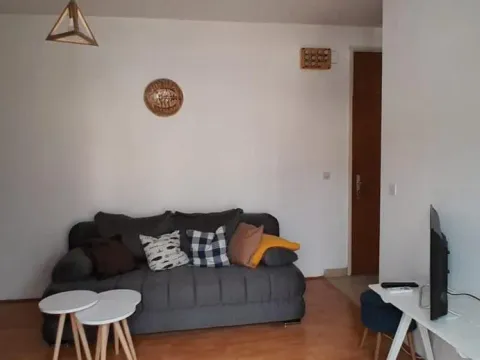 Rent, one bedroom apartment, 42m², Centar, Budva - image 6