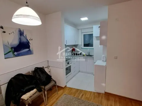 Rent, two bedroom apartment, 45m², Ledine, Beograd - image 4