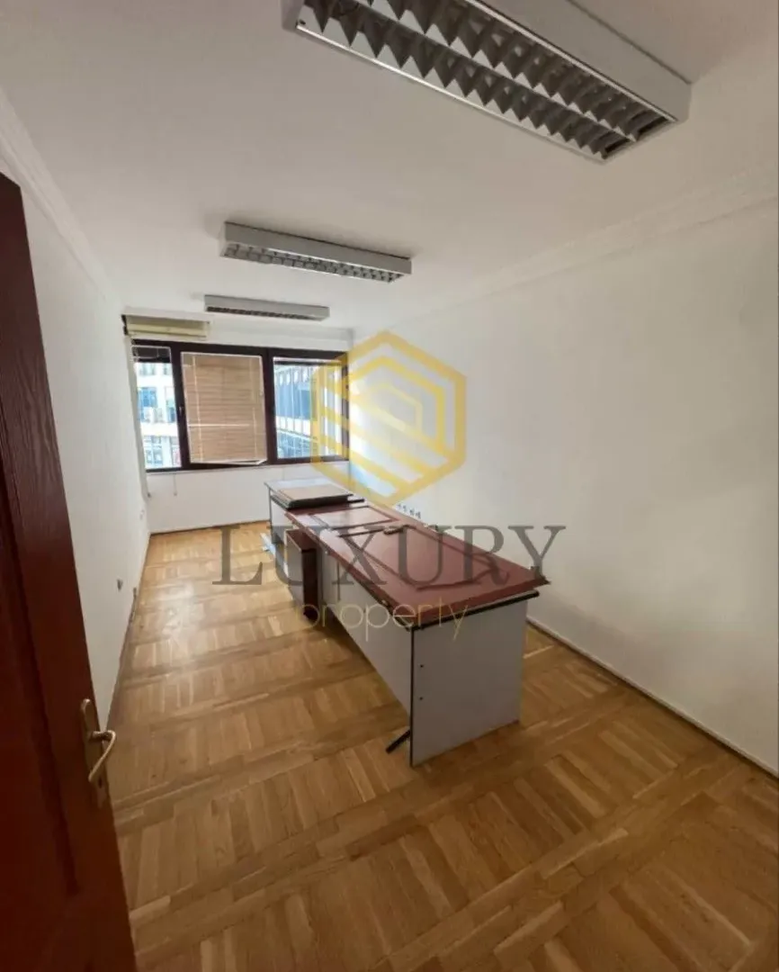 Rent, office space, 92m², Preko Morače, Podgorica