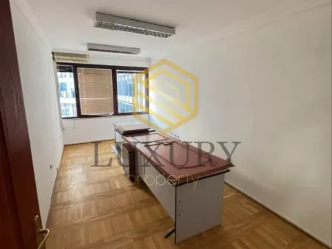 Izdavanje, poslovni prostor, 92m², Preko Morače, Podgorica - image 7