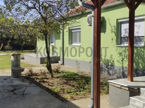 Prodaja, kuća, 120m², Omoljica, Pančevo - image 1