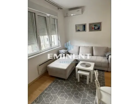 Rent, one bedroom apartment, 24m², Savski Venac, Beograd - image 1