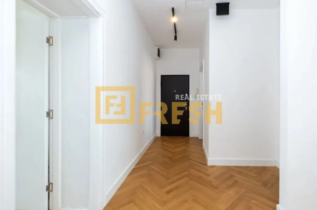 Rent, two bedroom apartment, 70m², Centar, Podgorica
