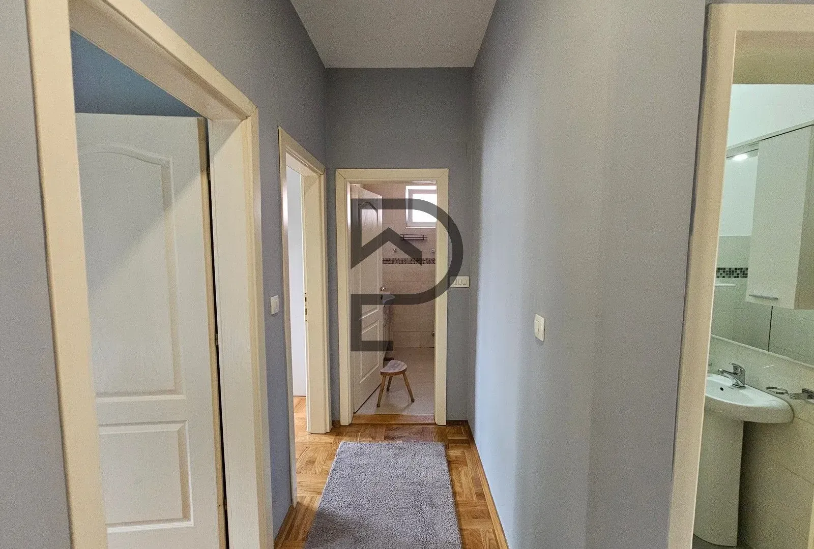 Rent, house, 120m², Tološi, Podgorica