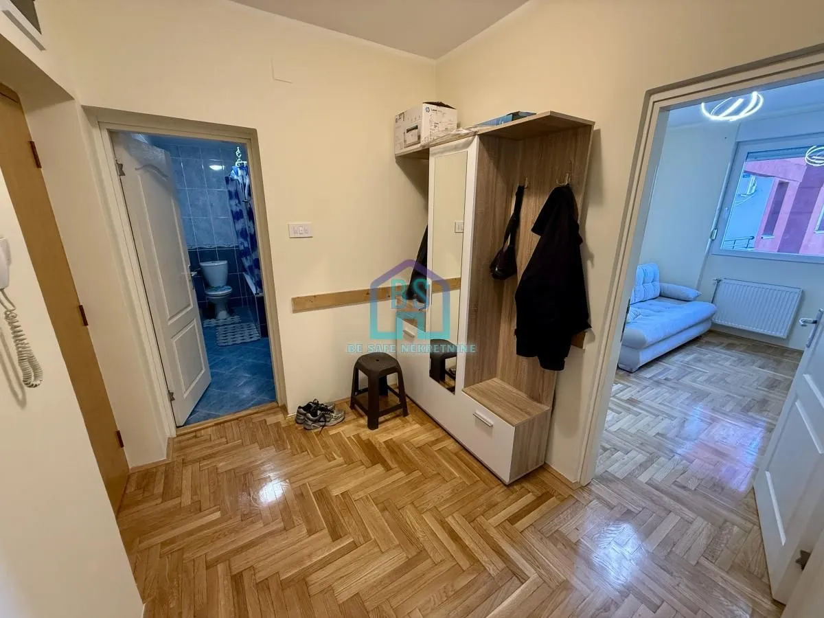 Prodaja, dvosoban stan, 47m², Bulevar Evrope, Novi Sad Sve Podlokacije