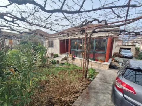 Rent, house, 110m², Stari Aerodrom, Podgorica - image 2