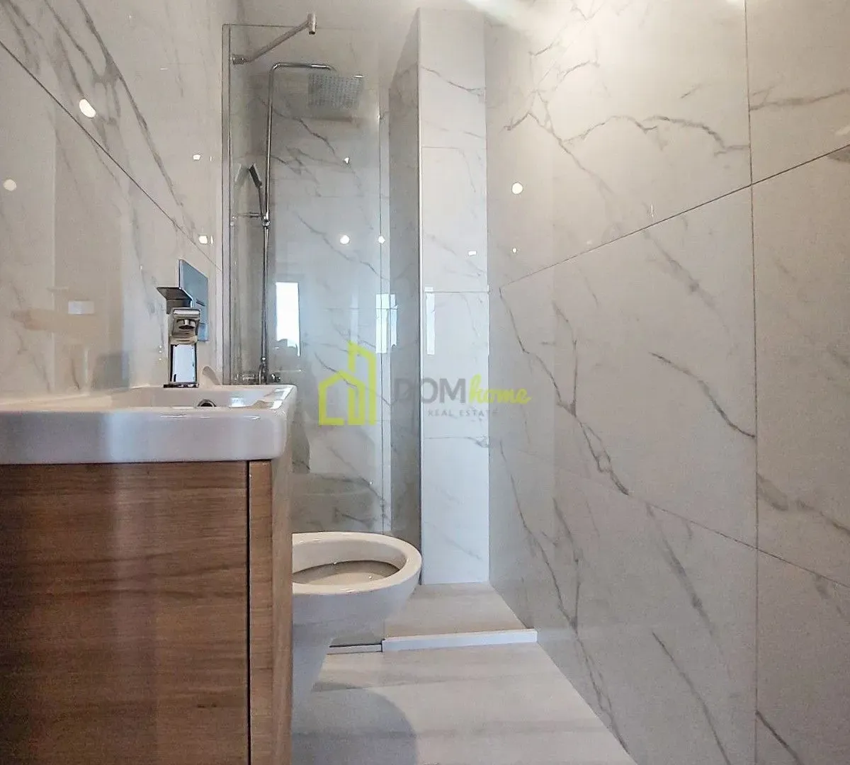 Sale, two bedroom apartment, 67m², Sveti Stefan, Budva