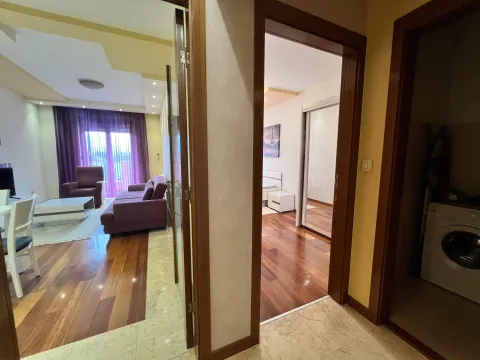 Rent, one bedroom apartment, 50m², Centar, Podgorica - image 7