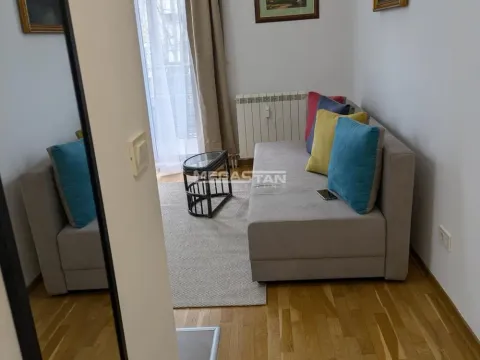 Izdavanje, dvosoban stan, 39m², Petlovo Brdo, Beograd - image 3