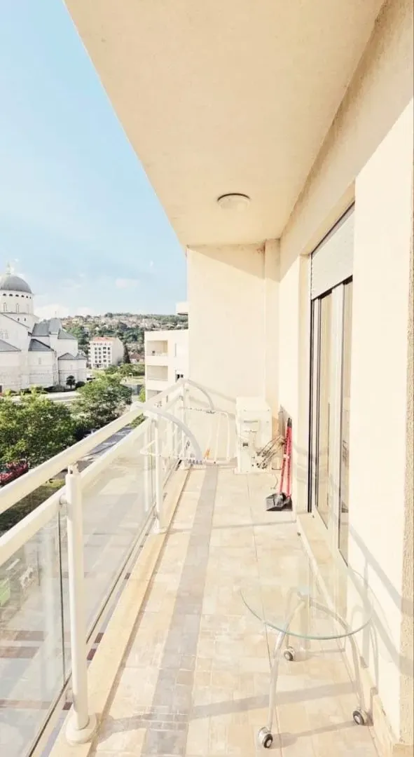 Rent, one bedroom apartment, 49m², Preko Morače, Podgorica