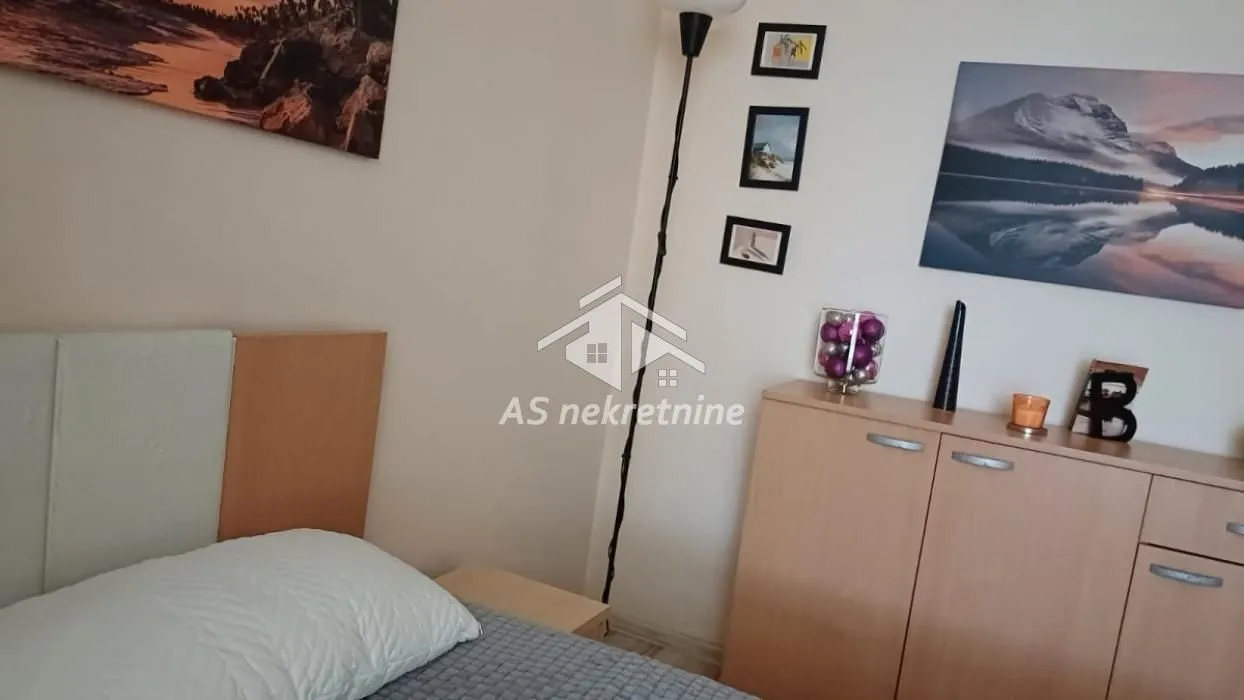 Izdavanje, dvosoban stan, 58m², Crveni Krst, Beograd