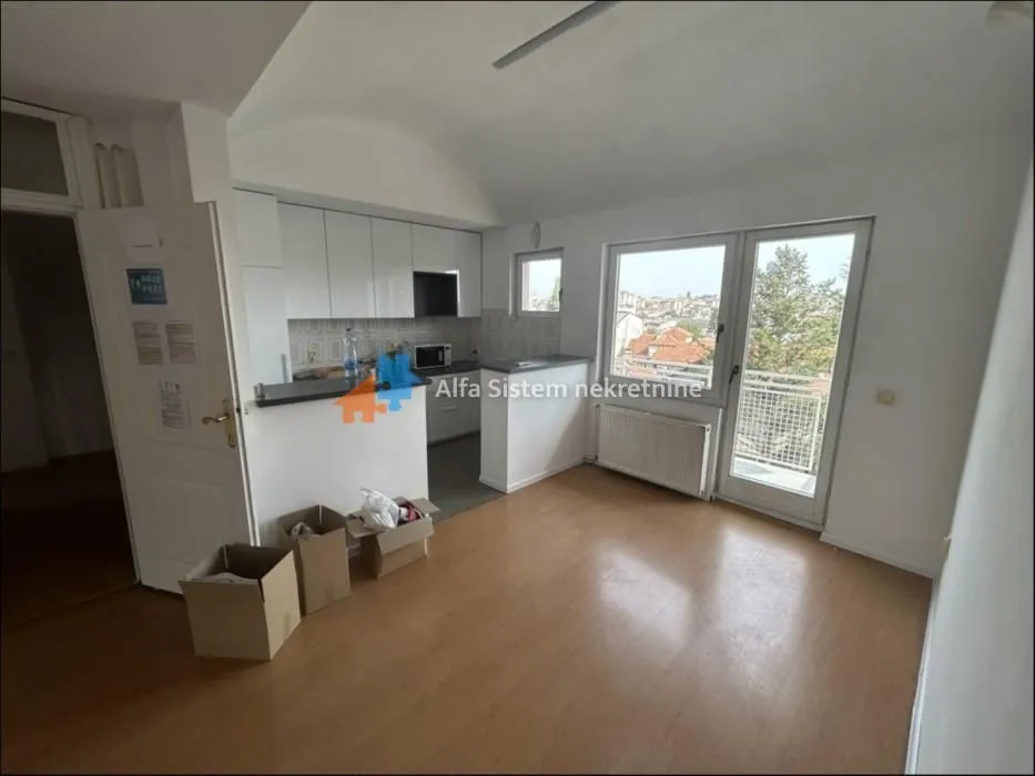 Rent, apartment, 176m², Voždovac Sve Podlokacije, Beograd