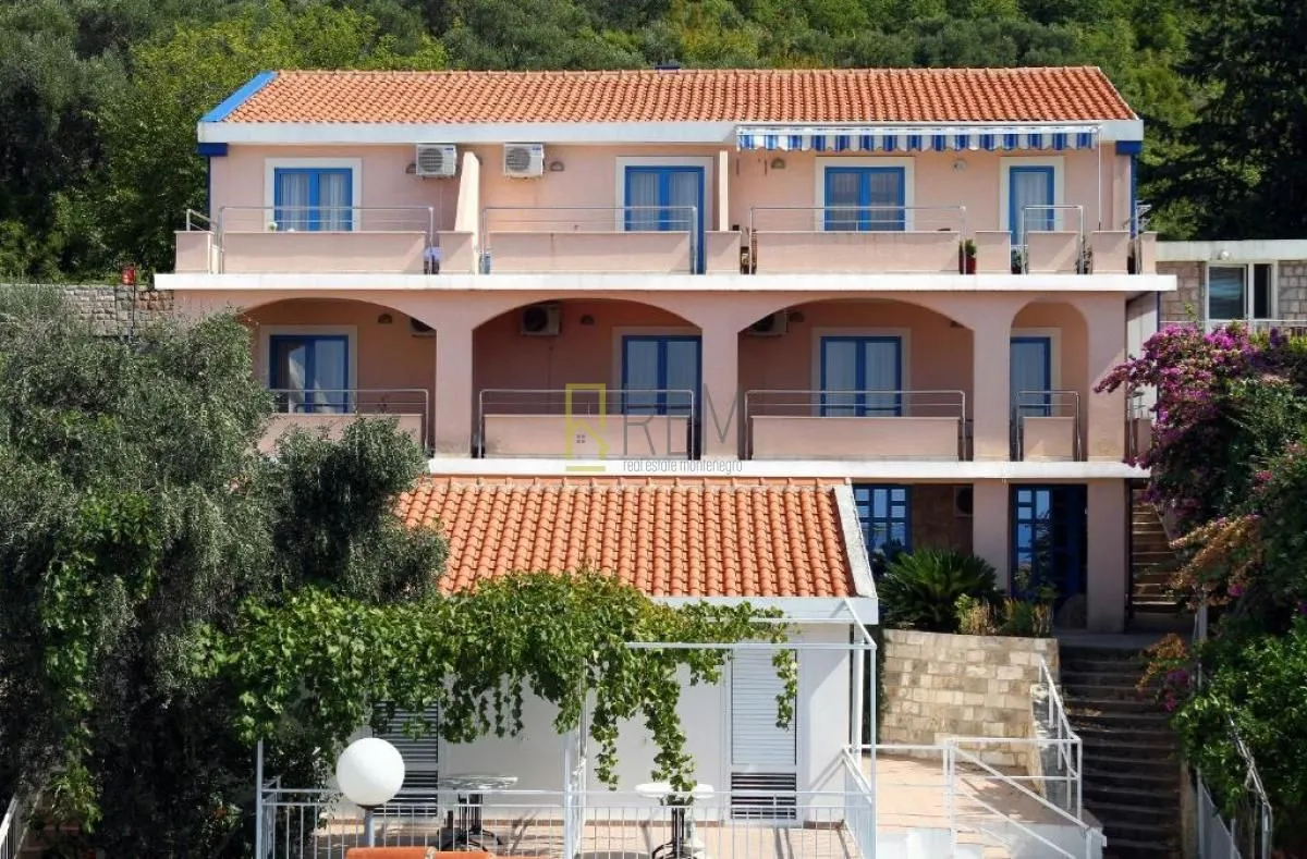 Sale, house, 600m², Sveti Stefan, Budva