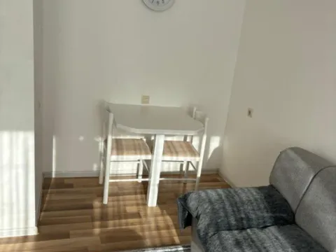 Izdavanje, jednosoban stan, 40m², Kalimanj, Tivat - image 9