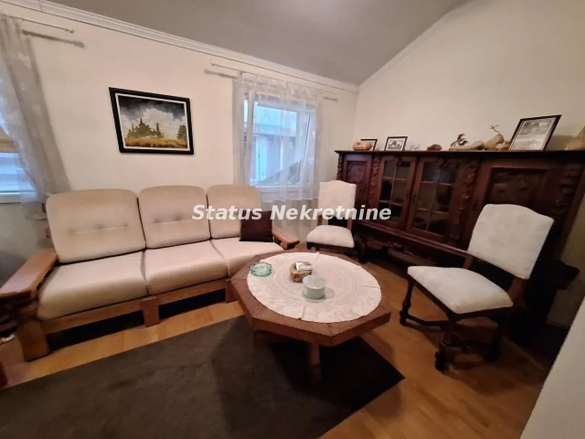 Izdavanje, dvosoban stan, 52m², Bulevar Oslobodjenja, Novi Sad Sve Podlokacije