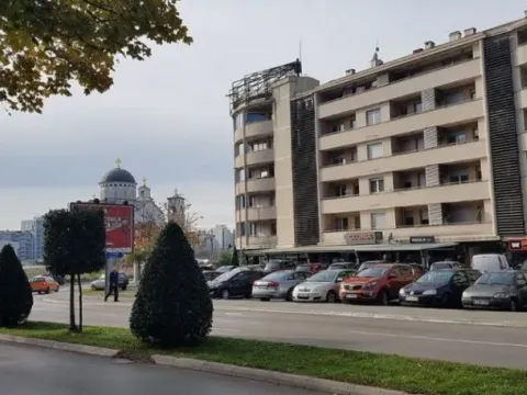 Izdavanje, dvosoban stan, 90m², Preko Morače, Podgorica - image 3