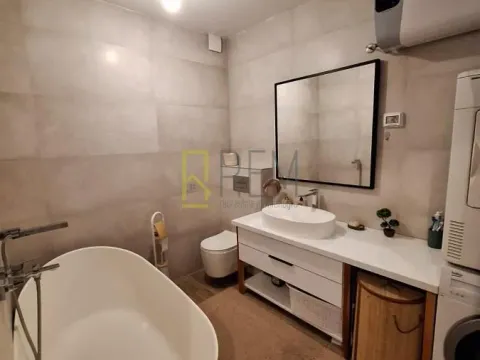 Prodaja, trosoban stan, 86m², Ljubović, Podgorica - image 9