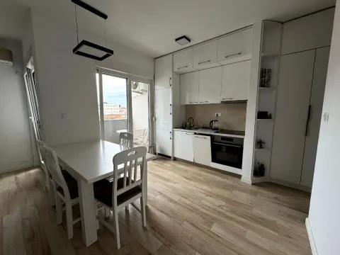 Izdavanje, jednosoban stan, 47m², Budva, Crna Gora - image 9