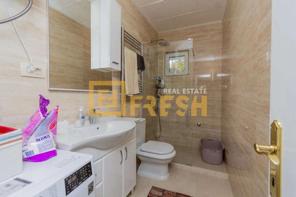 Prodaja, kuća, 200m², Herceg Novi, Crna Gora