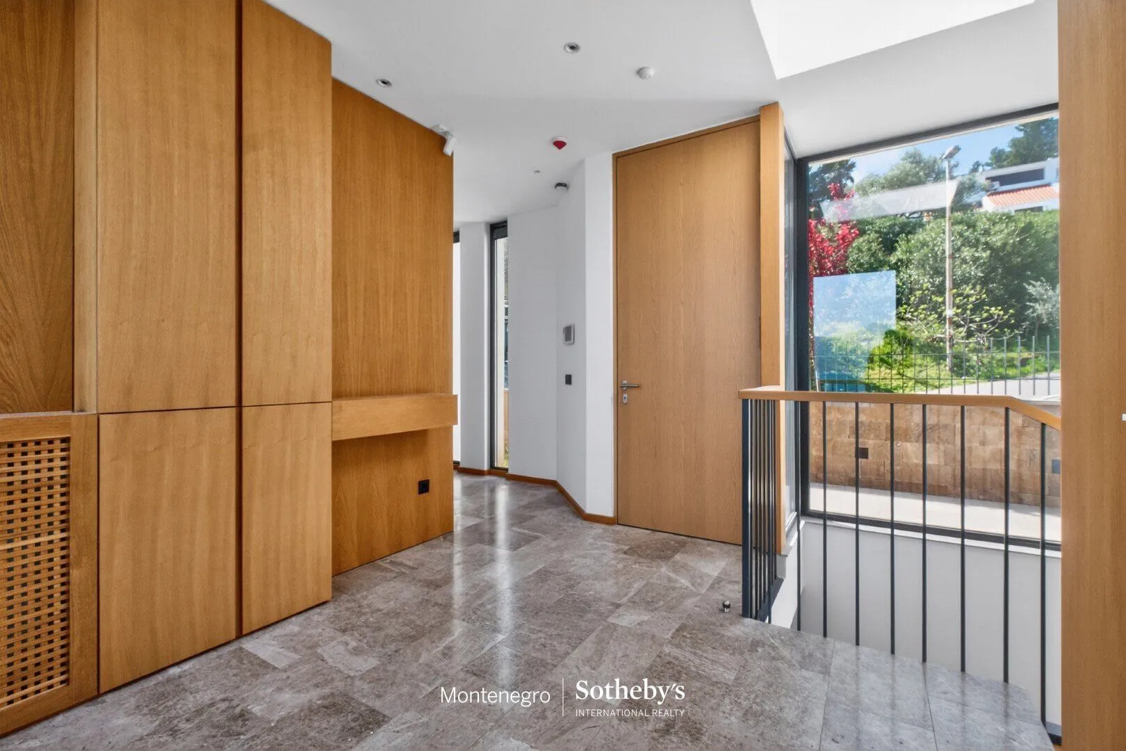 Prodaja, kuća, 284m², Krašići, Tivat