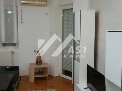 Izdavanje, jednosoban stan, 40m², Telep, Novi Sad Sve Podlokacije - image 2