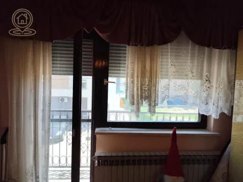 Prodaja, kuća, 236m², Adice, Novi Sad Sve Podlokacije - image 12