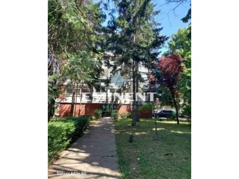 Rent, apartment, 165m², Savski Venac, Beograd - image 20